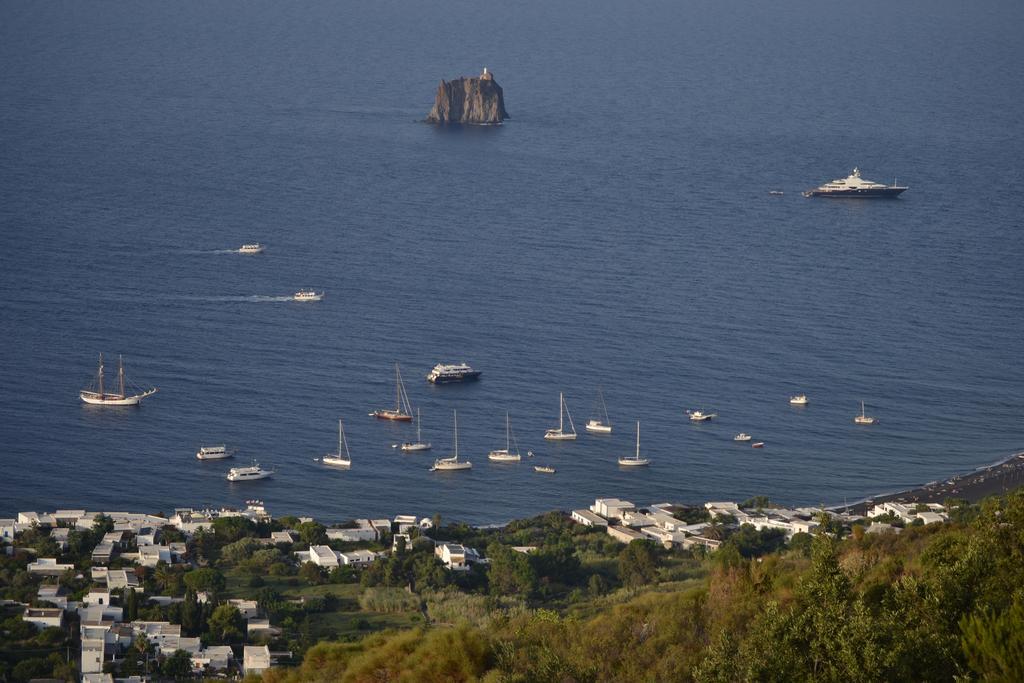 Villa Schicciolina Stromboli Esterno foto