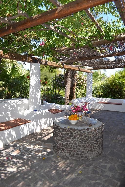 Villa Schicciolina Stromboli Esterno foto